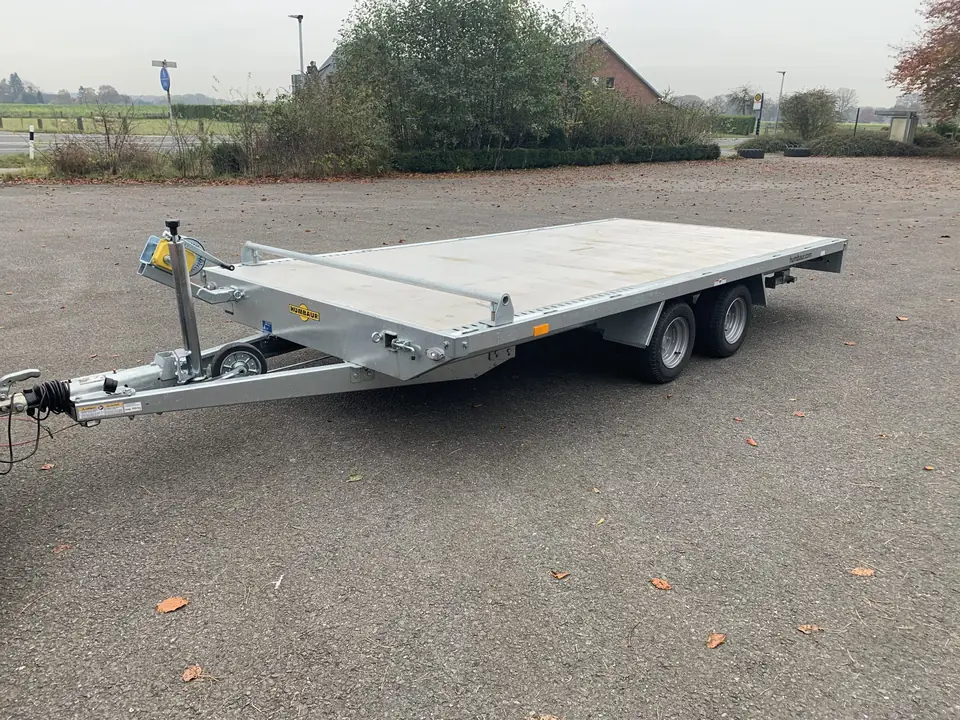 Autoanhänger Humbaur, Plattformanhänger 3.000 kg
