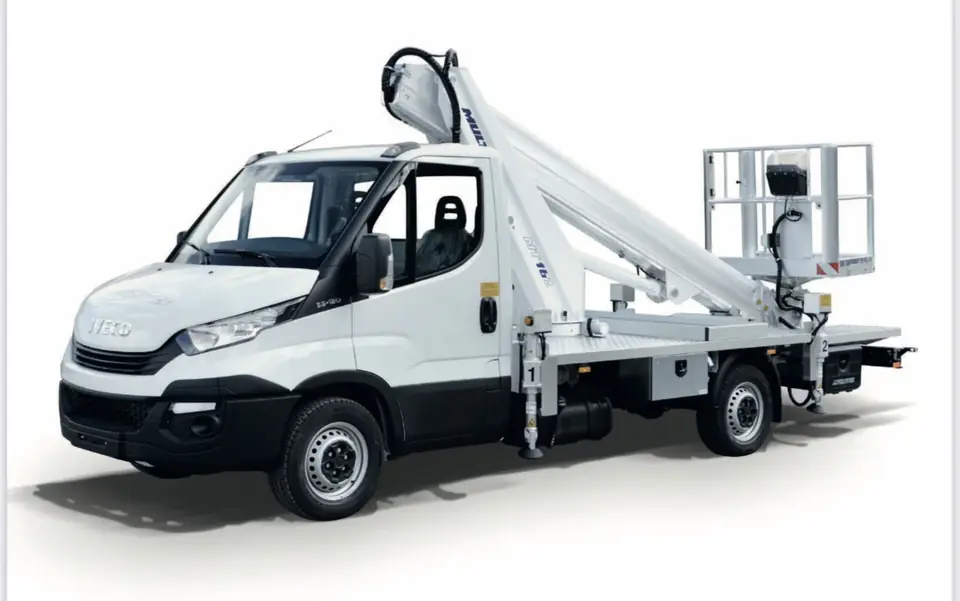 Multitel MT162EX, 16 m LKW-Teleskopbühne